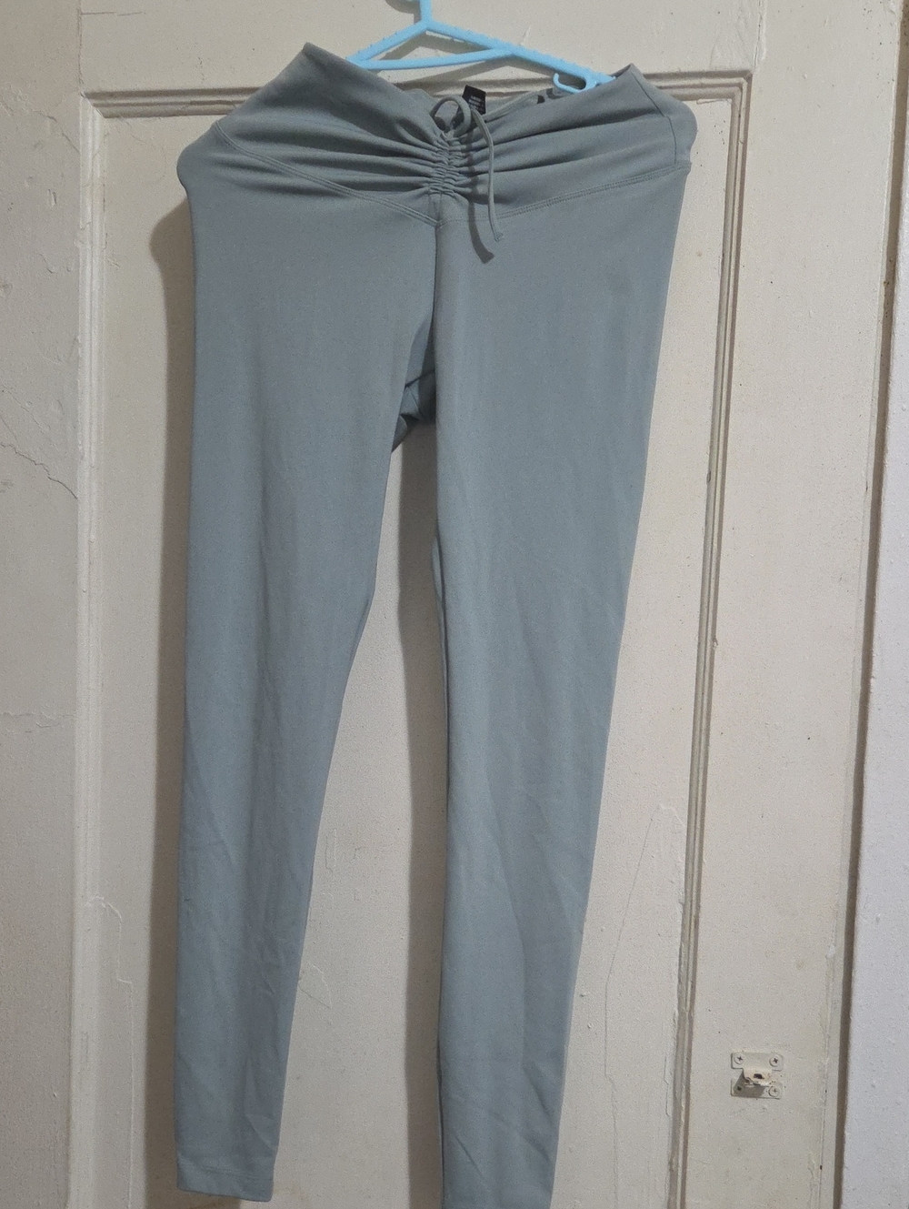 PINK Victoria's Secret Green High-Waist Ruched Leggings
